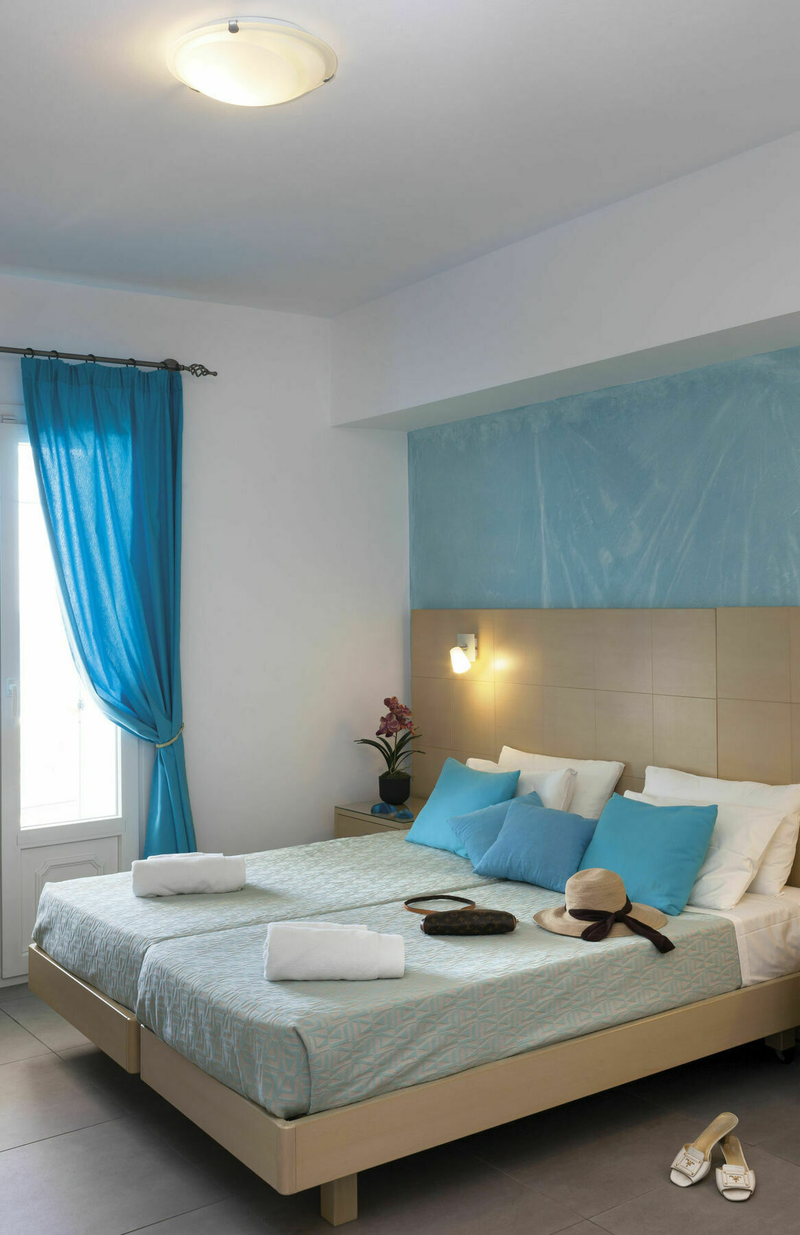 Blue Harmony Hotel Kini Exterior foto